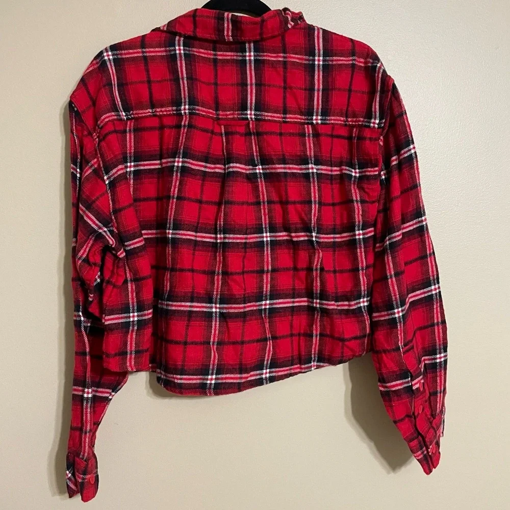 American Eagle Outfitters Red crop Flannel Button Down 100% cotton large - Picture 4 of 4